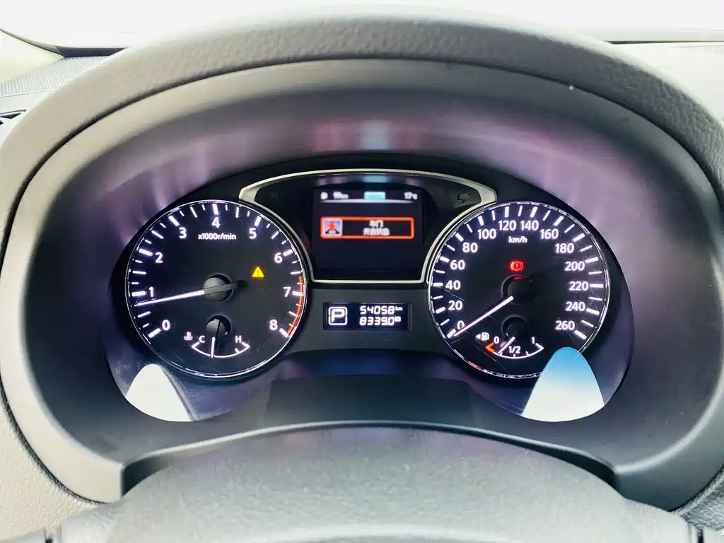 NISSAN TEANA 2018