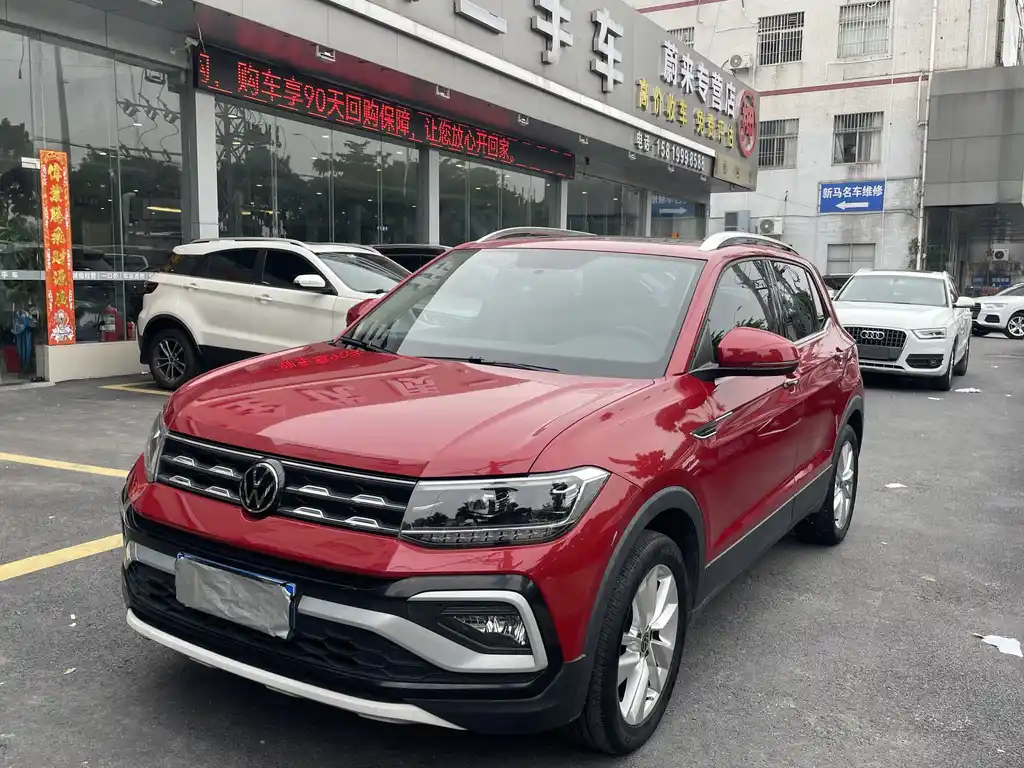 VOLKSWAGEN T-CROSS 2021