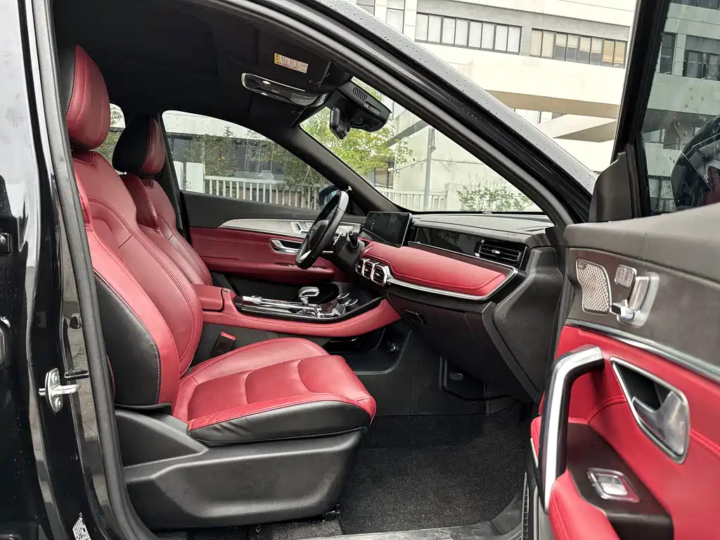 JETOUR X70 PLUS 2021