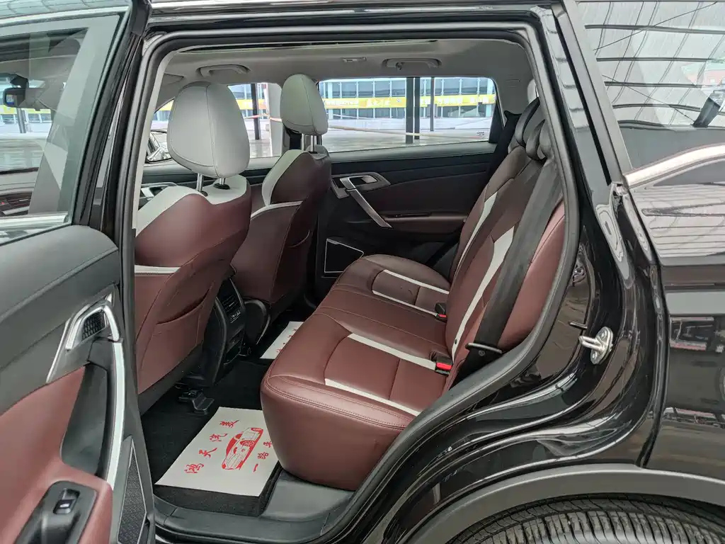 GEELY AUTO BOYUE 2022