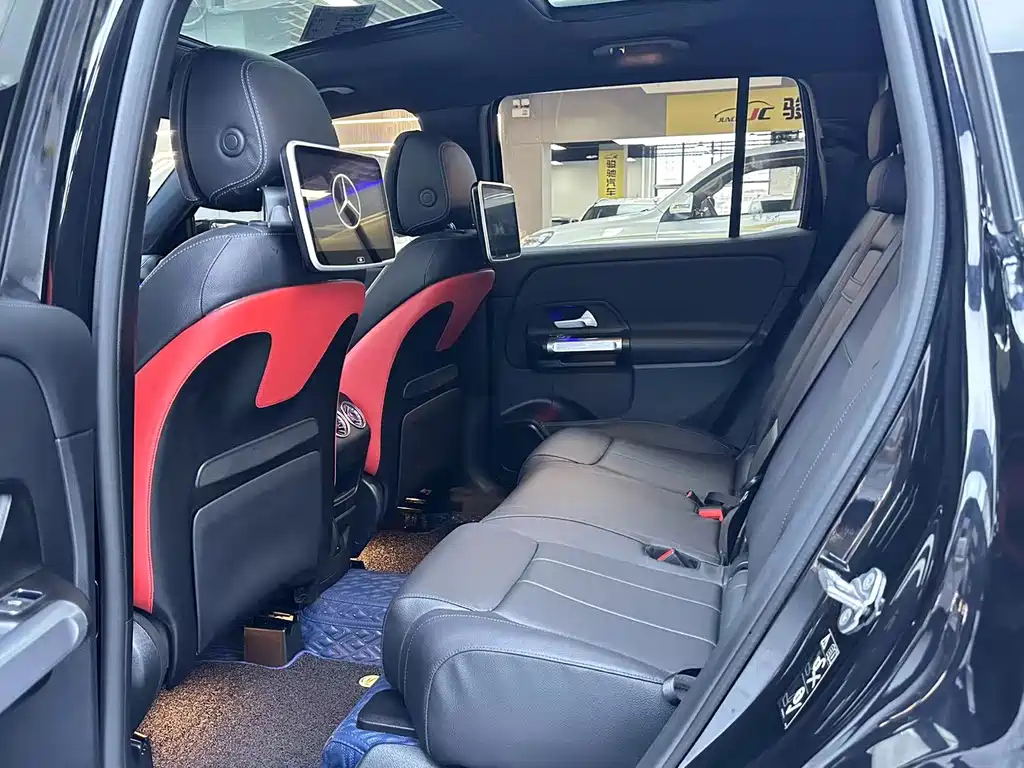 MERCEDES BENZ GLB 2022