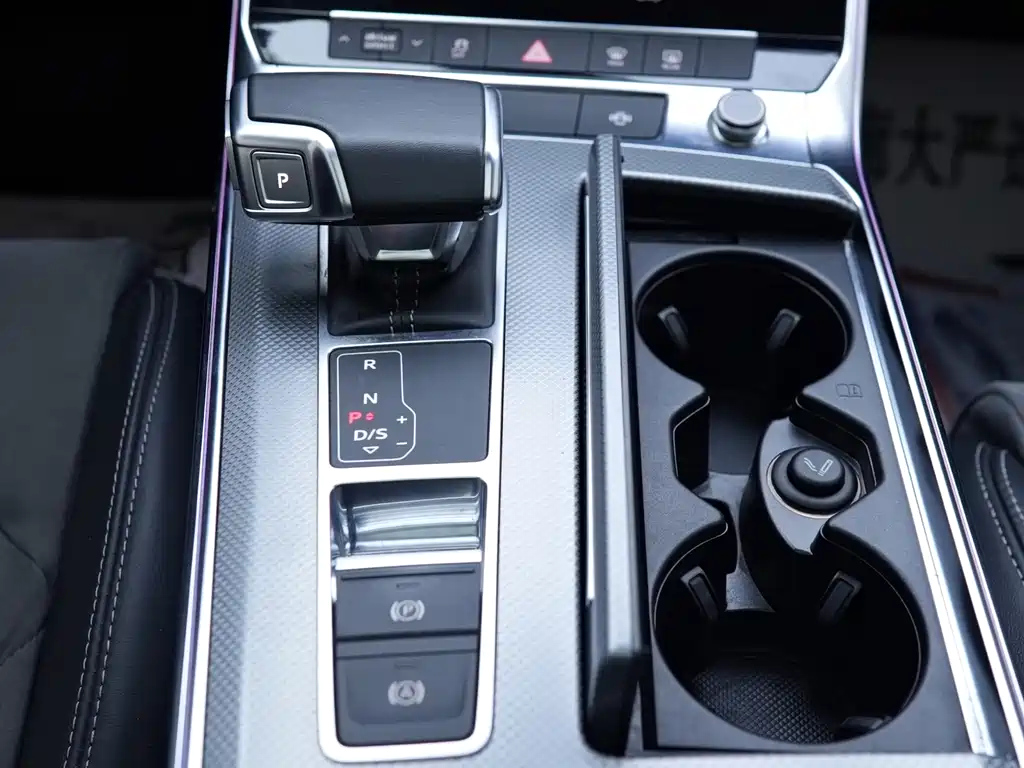 AUDI A6L 2022