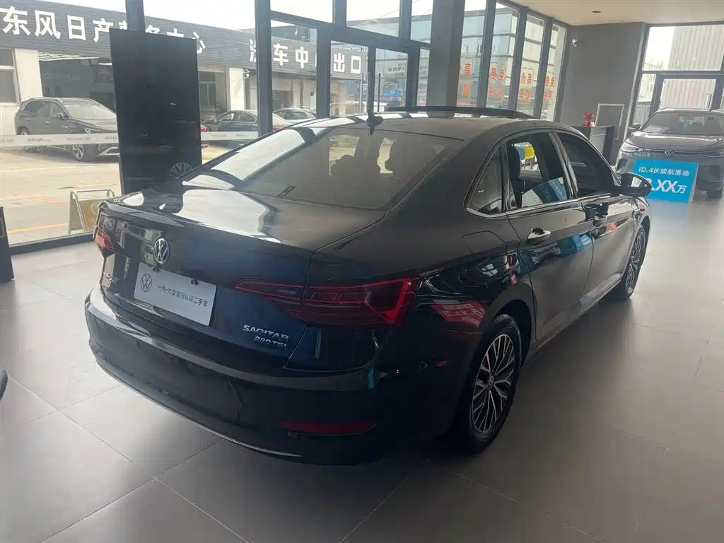 VOLKSWAGEN SAGITAR 2021