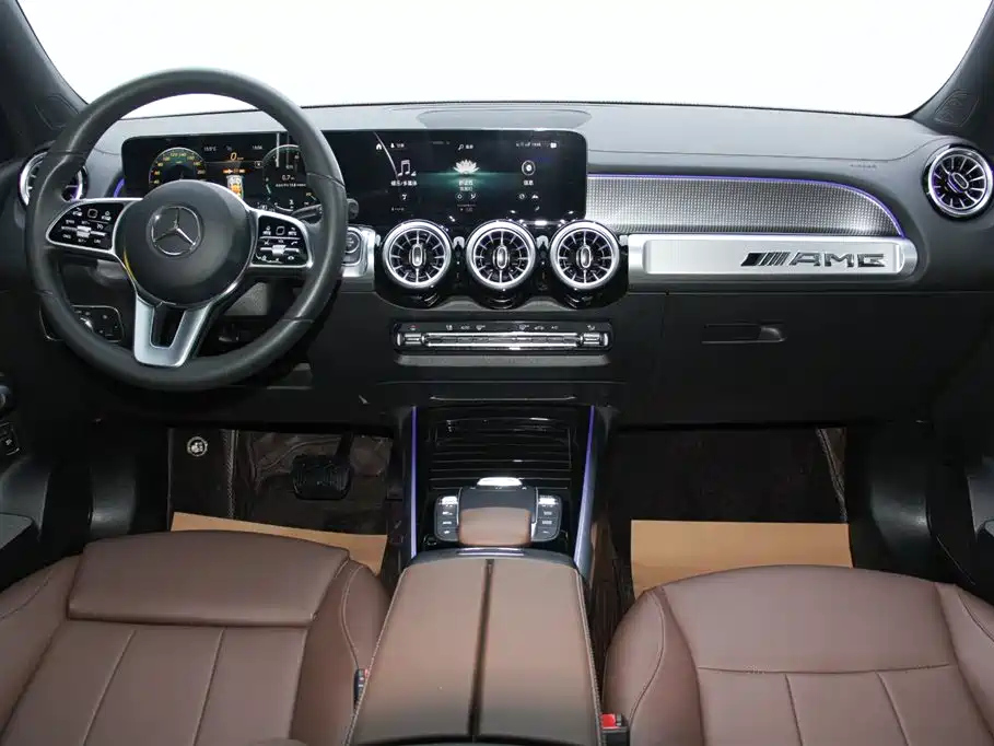 MERCEDES BENZ GLB 2022