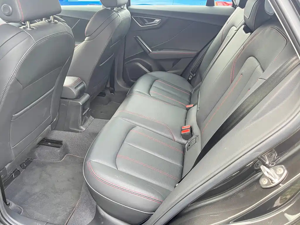 AUDI Q2L 2023