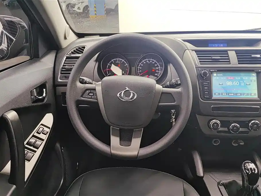 GEELY AUTO GEELY GX7 2014