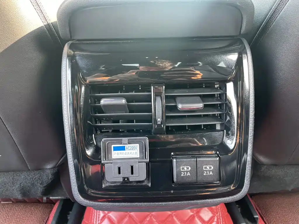 TOYOTA AVALON 2022