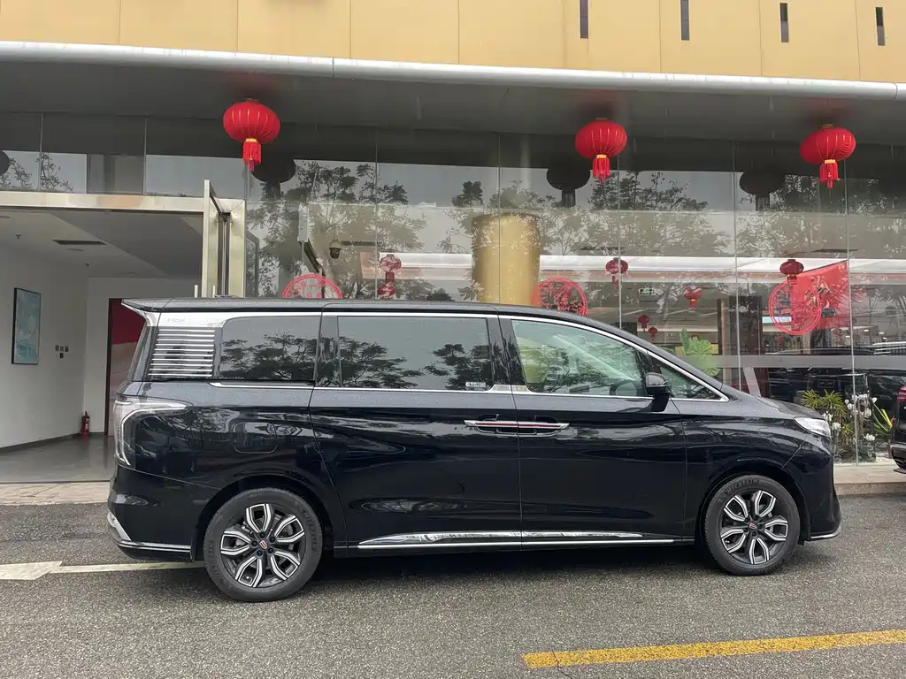HONGQI HQ9 2023