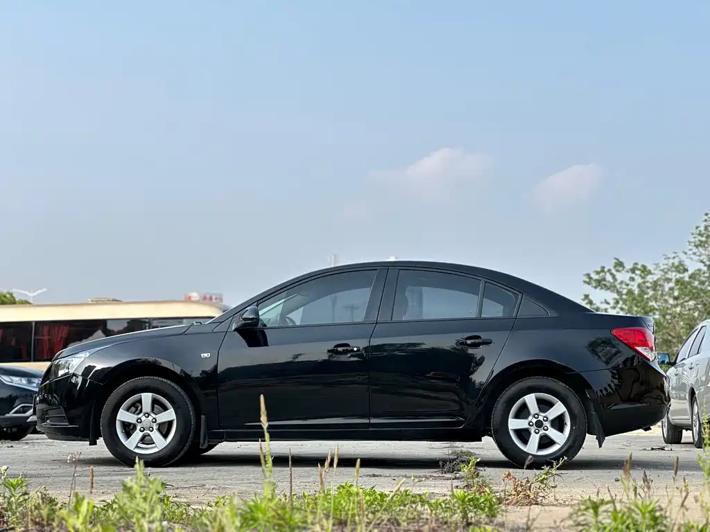 CHEVROLET CRUZE 2013
