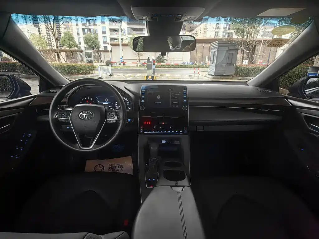 TOYOTA AVALON 2021