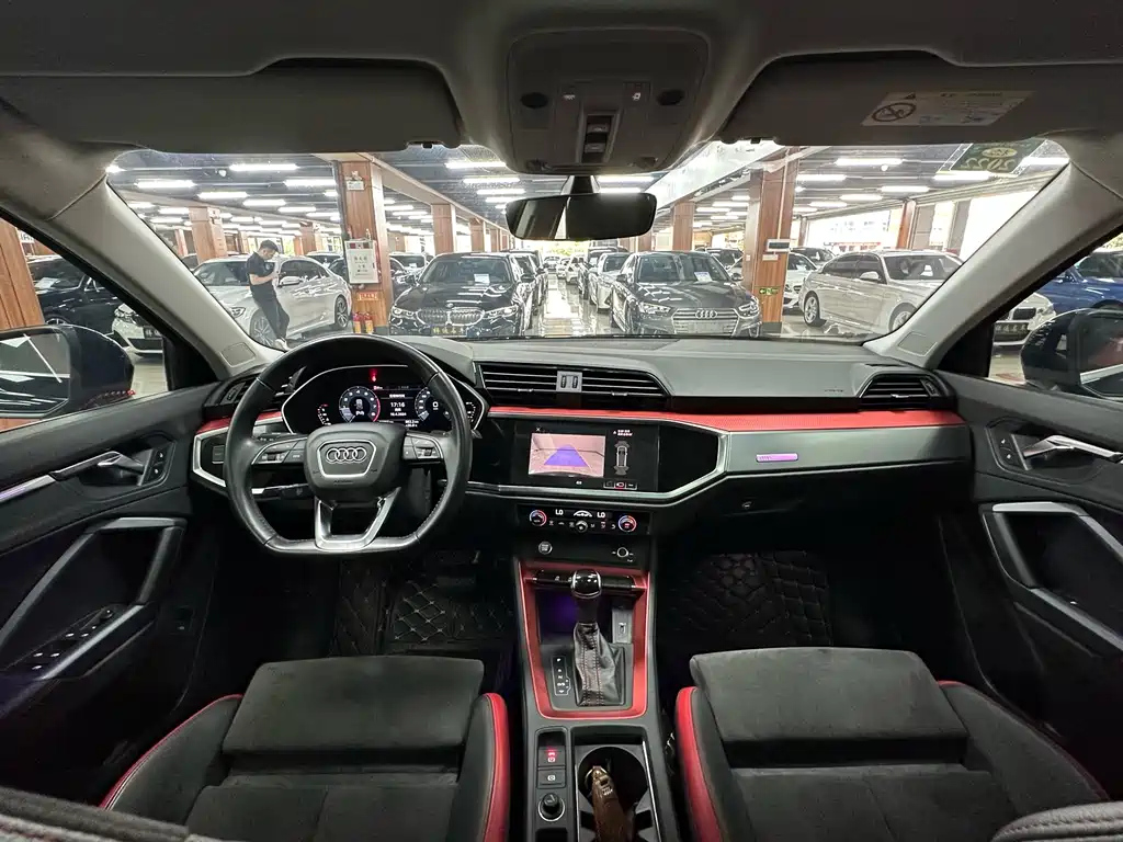 AUDI Q3 2020