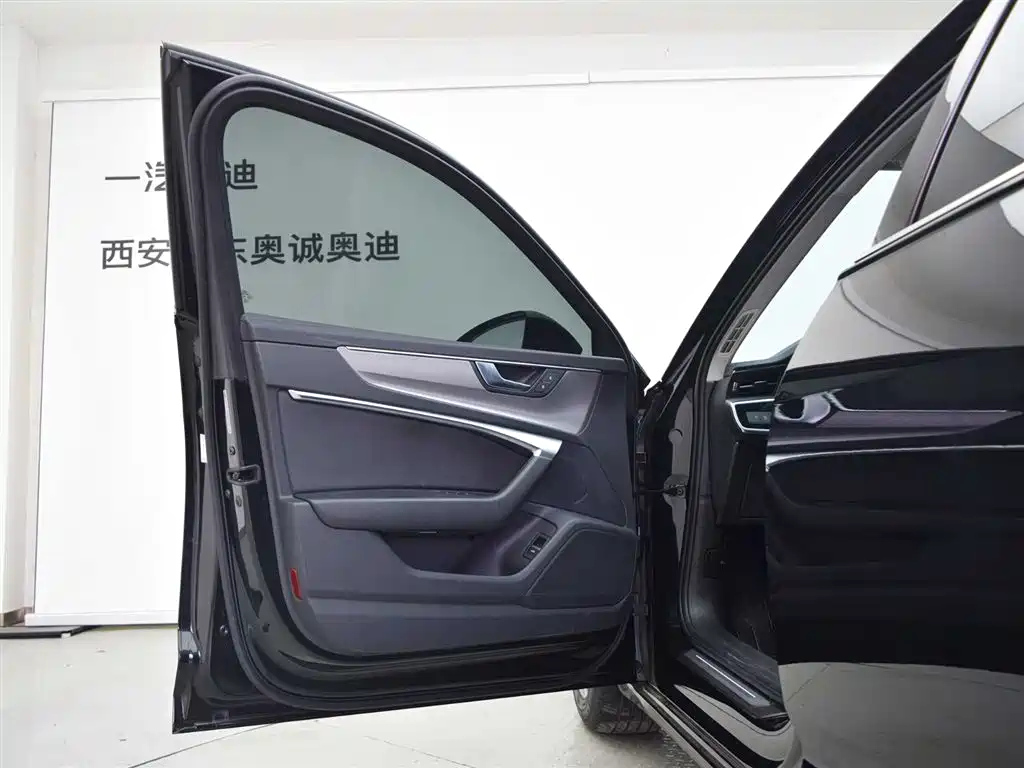 AUDI A6L 2020