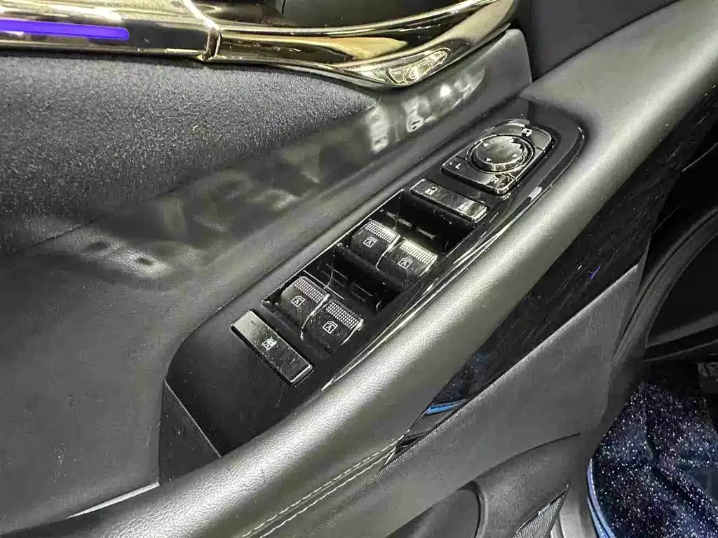 TRUMPCHI M8 2023