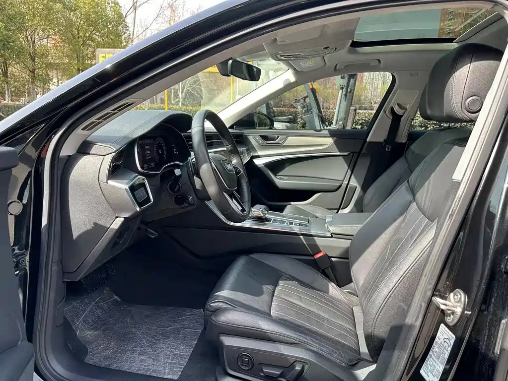 AUDI A6L 2020