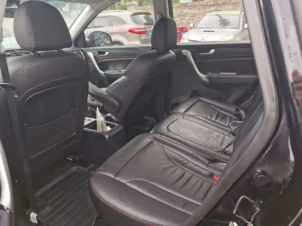 HAVAL H6 2015