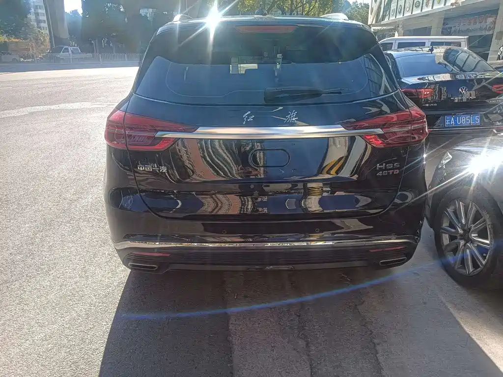 HONGQI HS5 2020