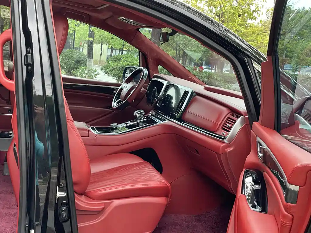 TRUMPCHI M8 2021