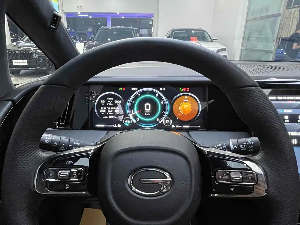 TRUMPCHI M8 2023