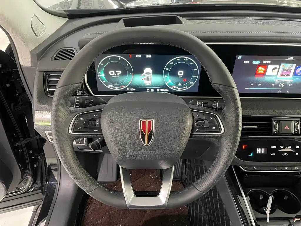 HONGQI HS5 2020