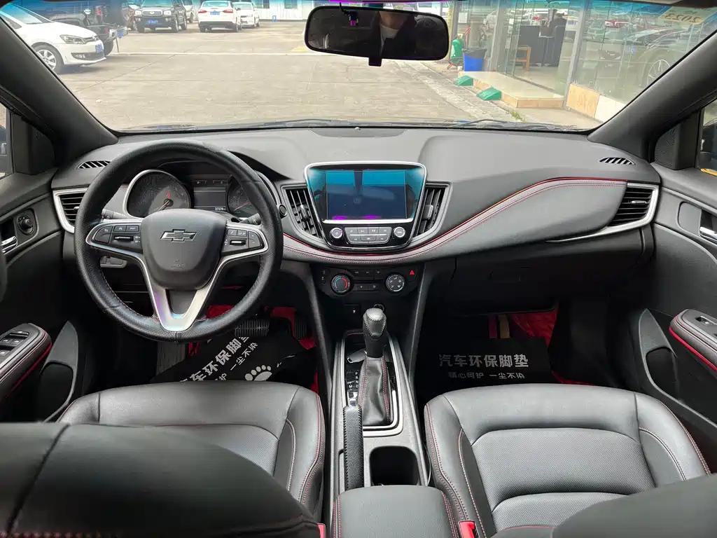 CHEVROLET CRUZE 2021