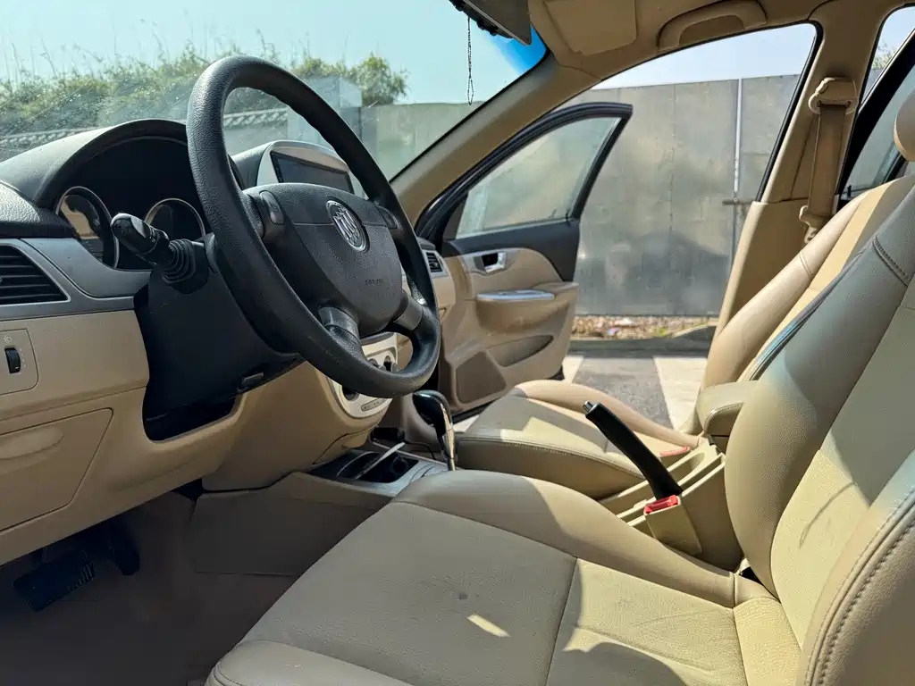 BUICK EXCELLE 2014