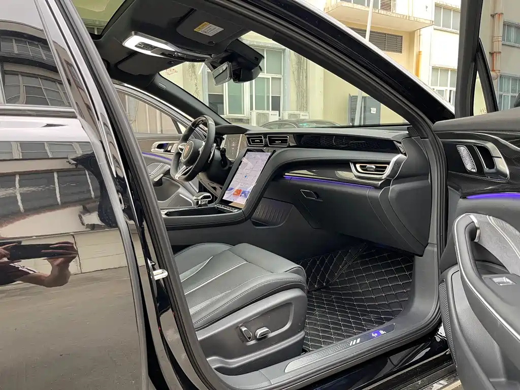 HONGQI H6 2024