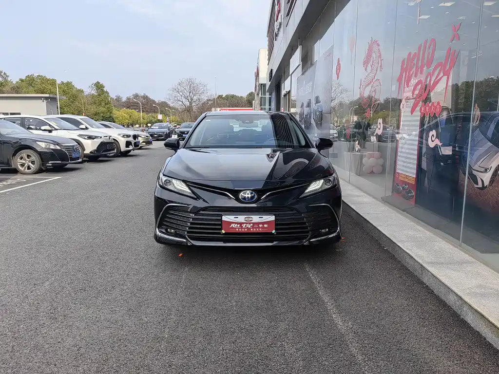 TOYOTA CAMRY 2022