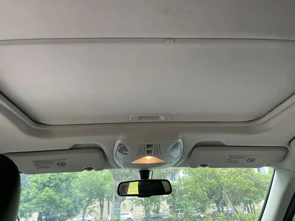 TRUMPCHI GS5 2015