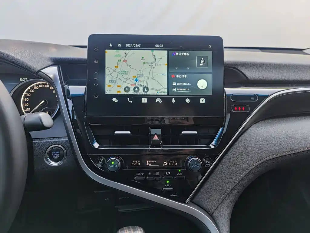 TOYOTA CAMRY 2022