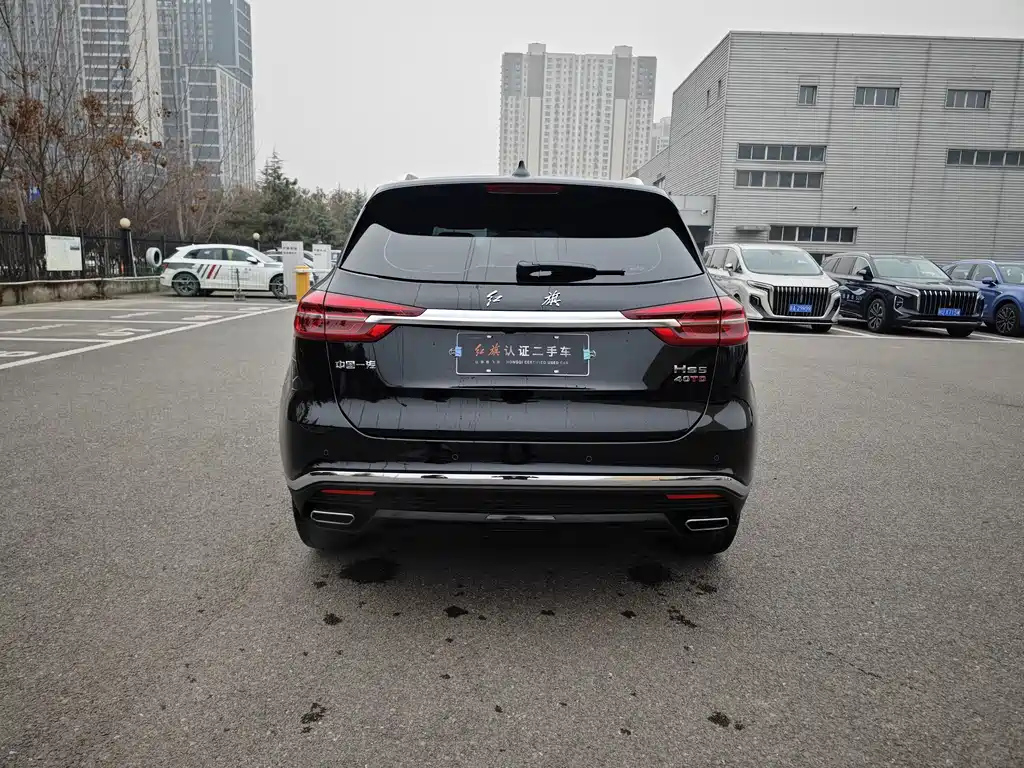 HONGQI HS5 2023