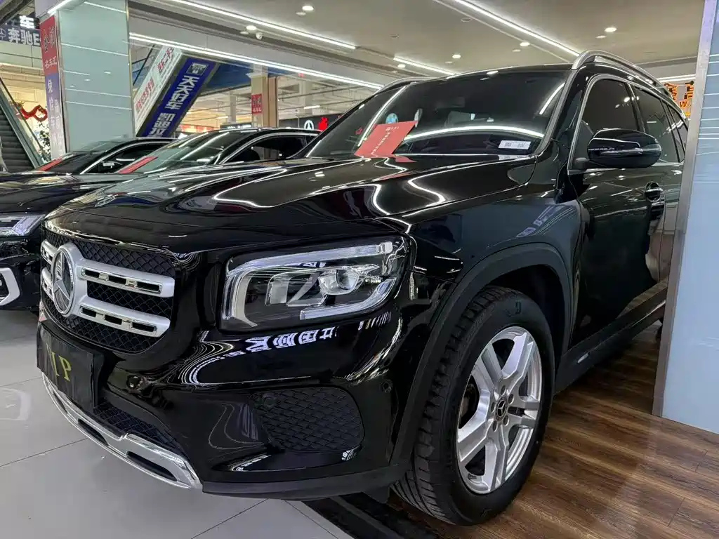 MERCEDES BENZ GLB 2020