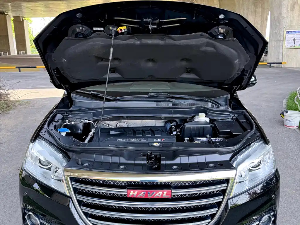 HAVAL H6 2015