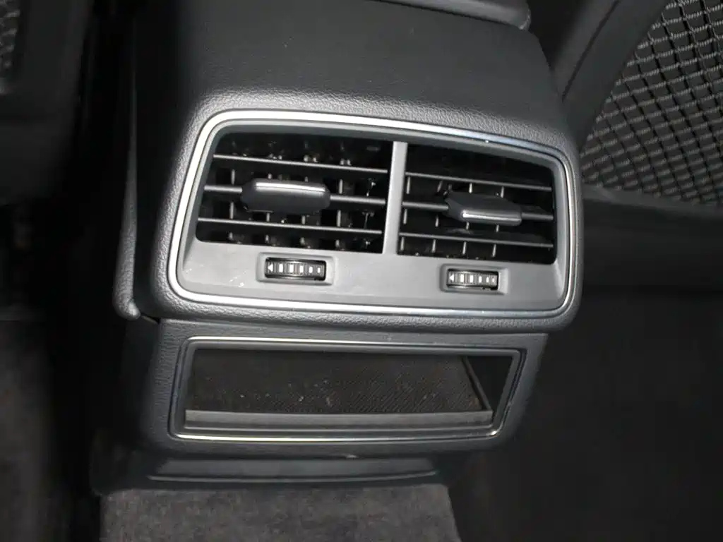 AUDI A6L 2021