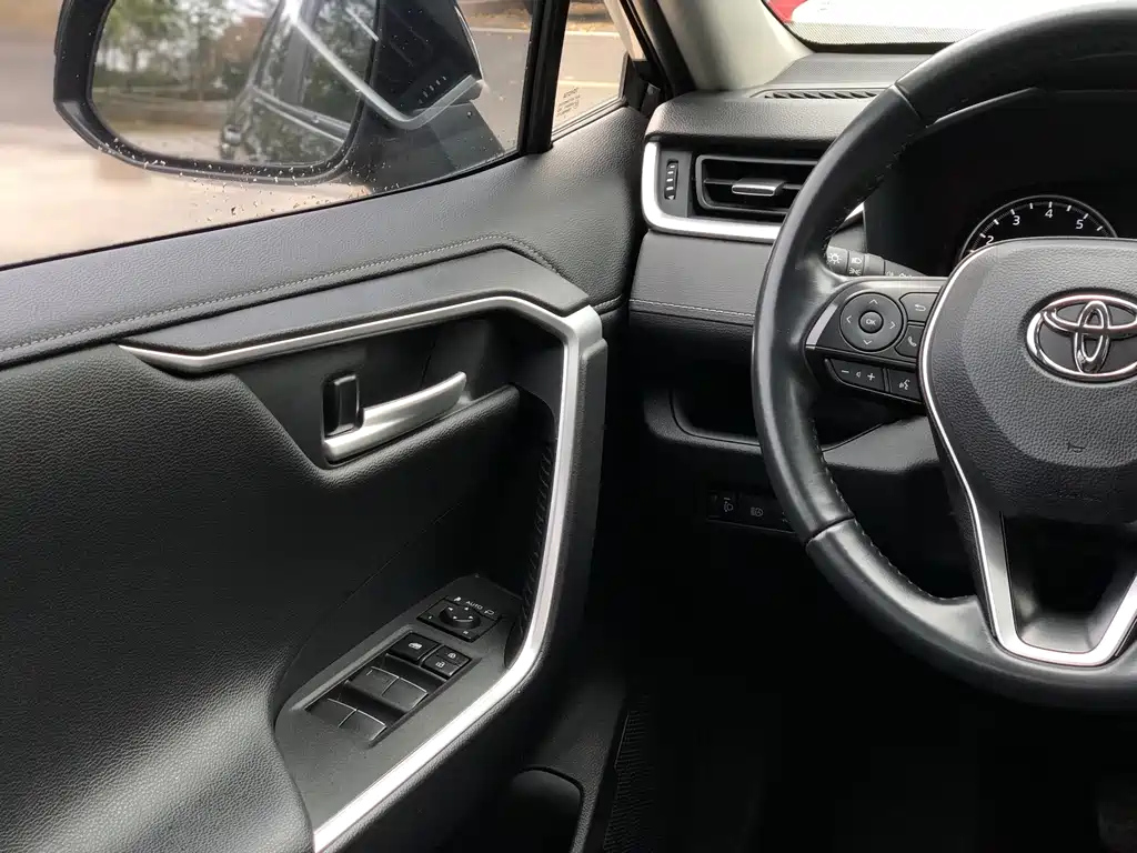 TOYOTA WILDLANDER 2022