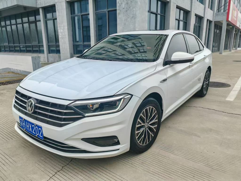VOLKSWAGEN SAGITAR 2021