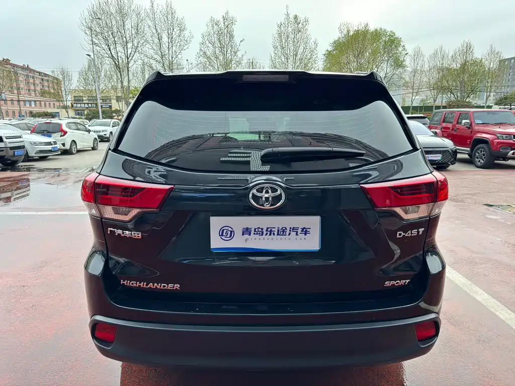 TOYOTA HIGHLANDER 2021