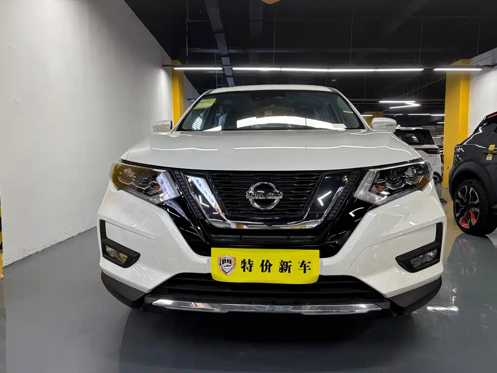 NISSAN X-TRAIL 2023