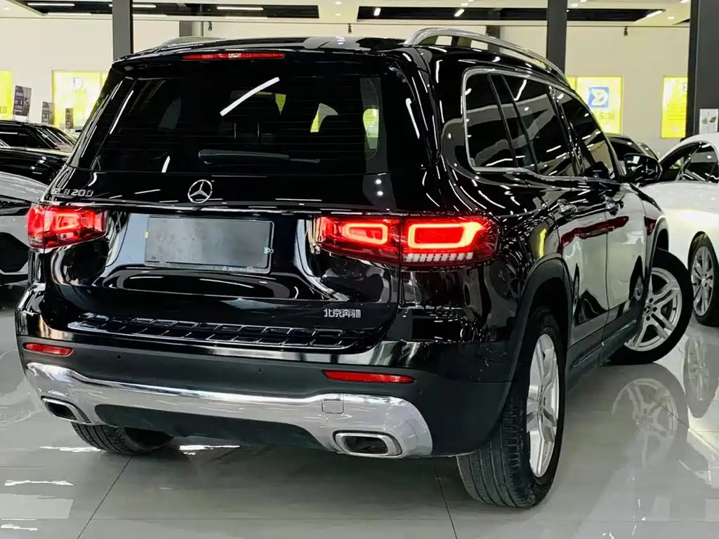 MERCEDES BENZ GLB 2020