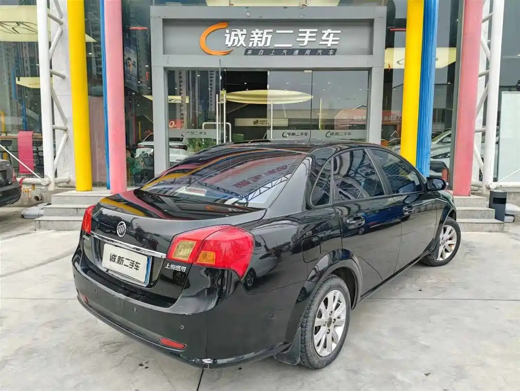 BUICK EXCELLE 2012