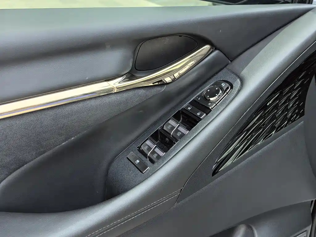 TRUMPCHI M8 2023