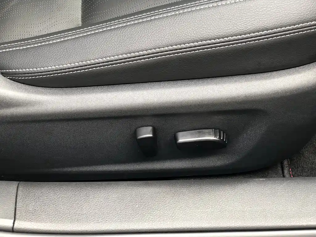 NISSAN TEANA 2021