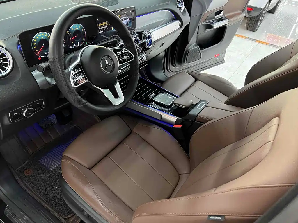 MERCEDES BENZ GLB 2020