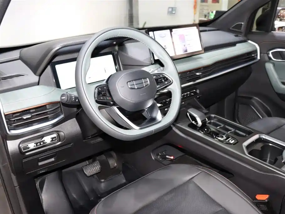 GEELY AUTO HAOYUE L 2022