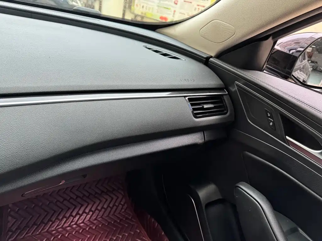 HONGQI H5 2022