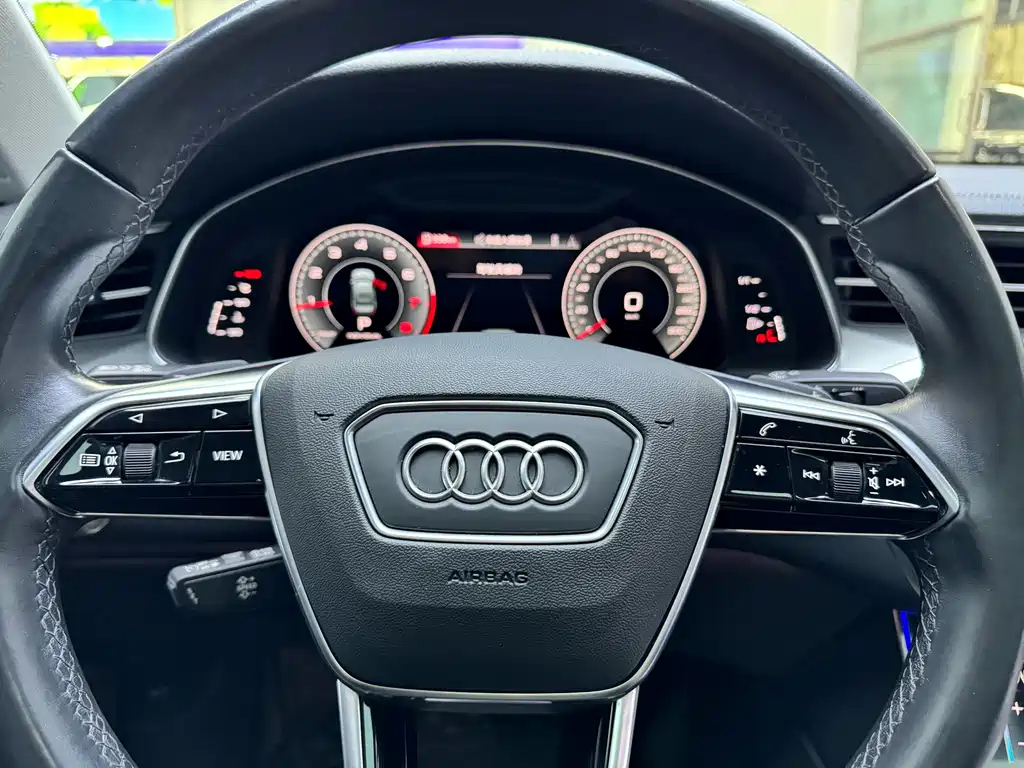 AUDI A6L 2022