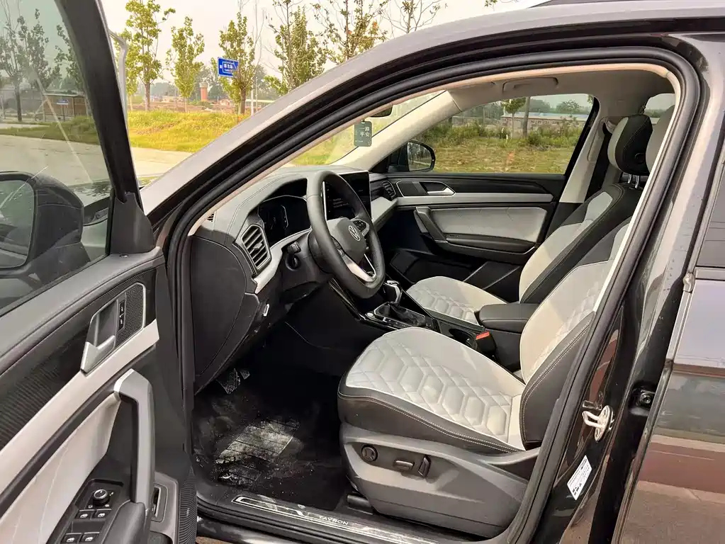 VOLKSWAGEN TAYRON 2023