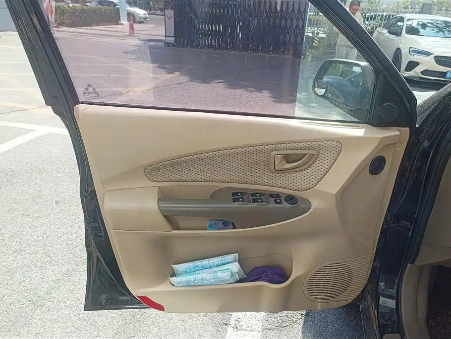HYUNDAI TUCSON 2012