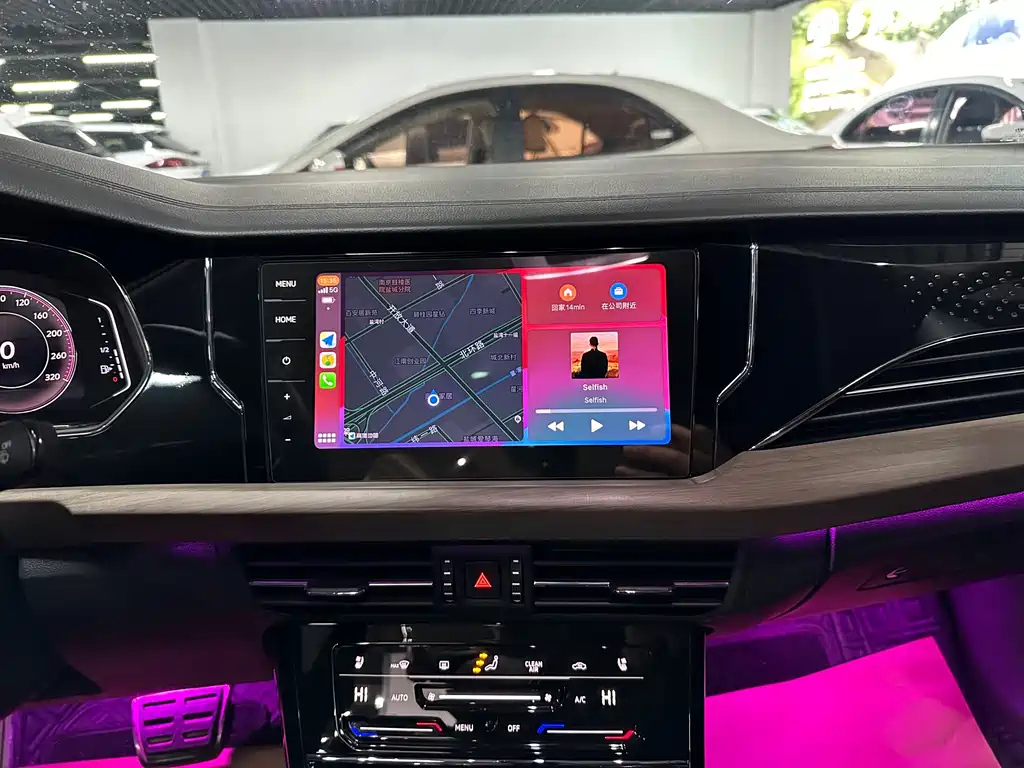 VOLKSWAGEN PASSAT 2021