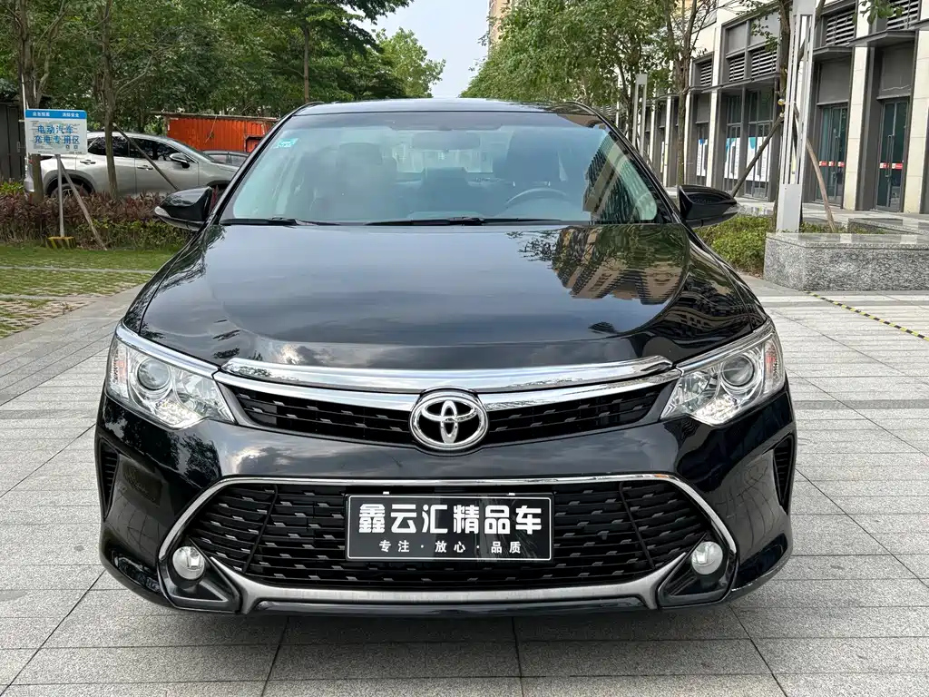 TOYOTA CAMRY 2017