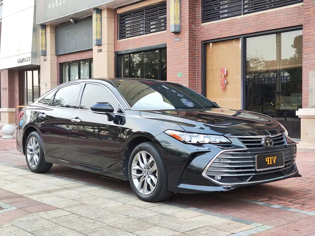 TOYOTA AVALON 2020